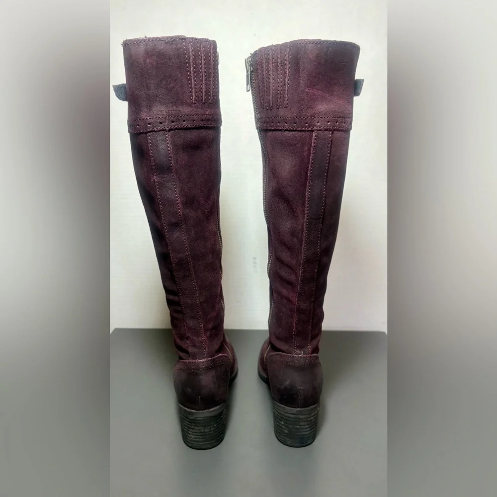 BORN Poly Purple Suede Leather Boots